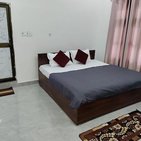 Onlystay The Ashoka Palace Near Ram Mandir Ayodhya Εξωτερικό φωτογραφία