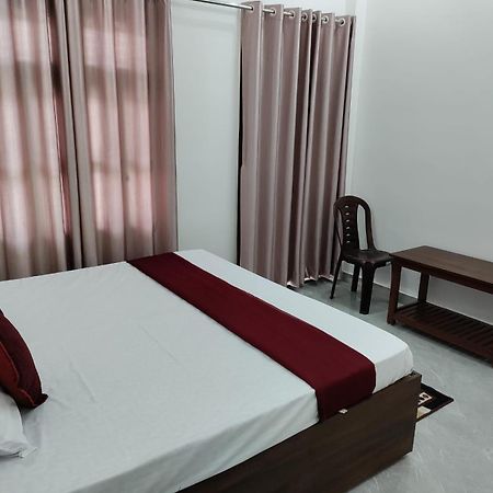 Onlystay The Ashoka Palace Near Ram Mandir Ayodhya Εξωτερικό φωτογραφία