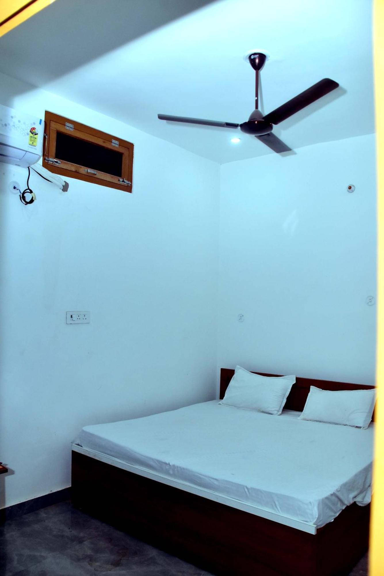 Onlystay The Ashoka Palace Near Ram Mandir Ayodhya Εξωτερικό φωτογραφία